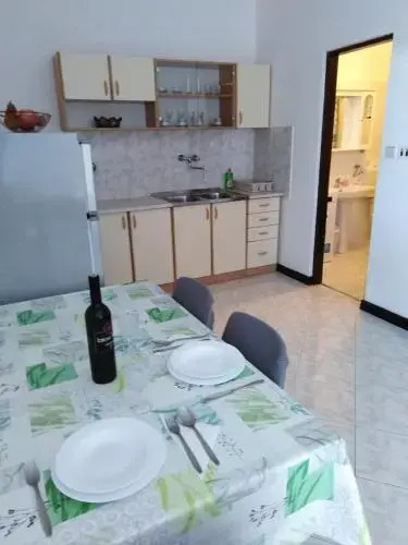 Apartments Mirjana 158