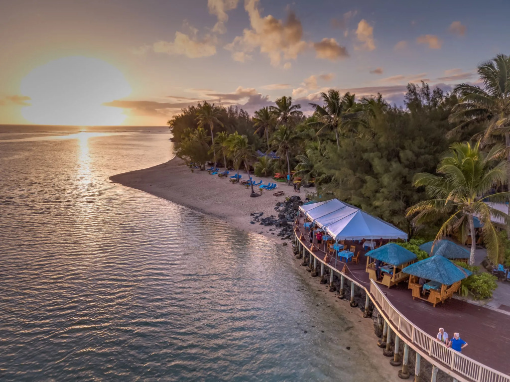 The Rarotongan Beach Resort & Lagoonarium