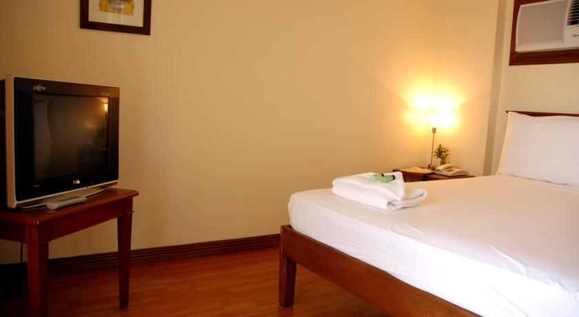 MAKATI Isabela Luxury