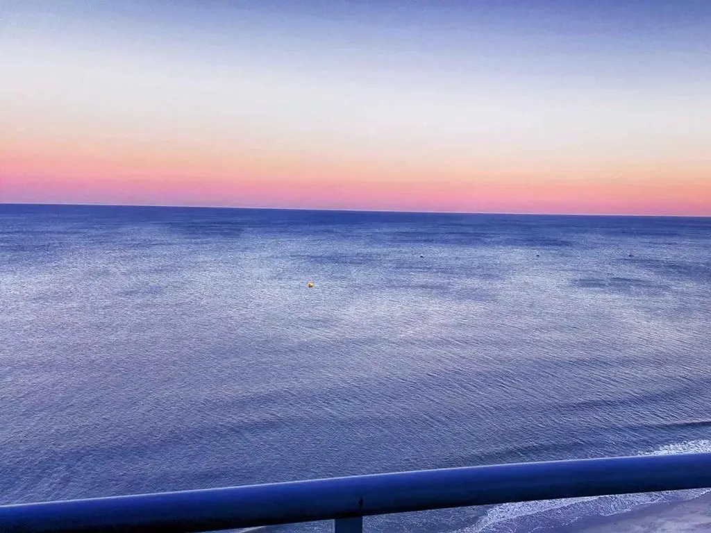 15th Floor Ocean Front