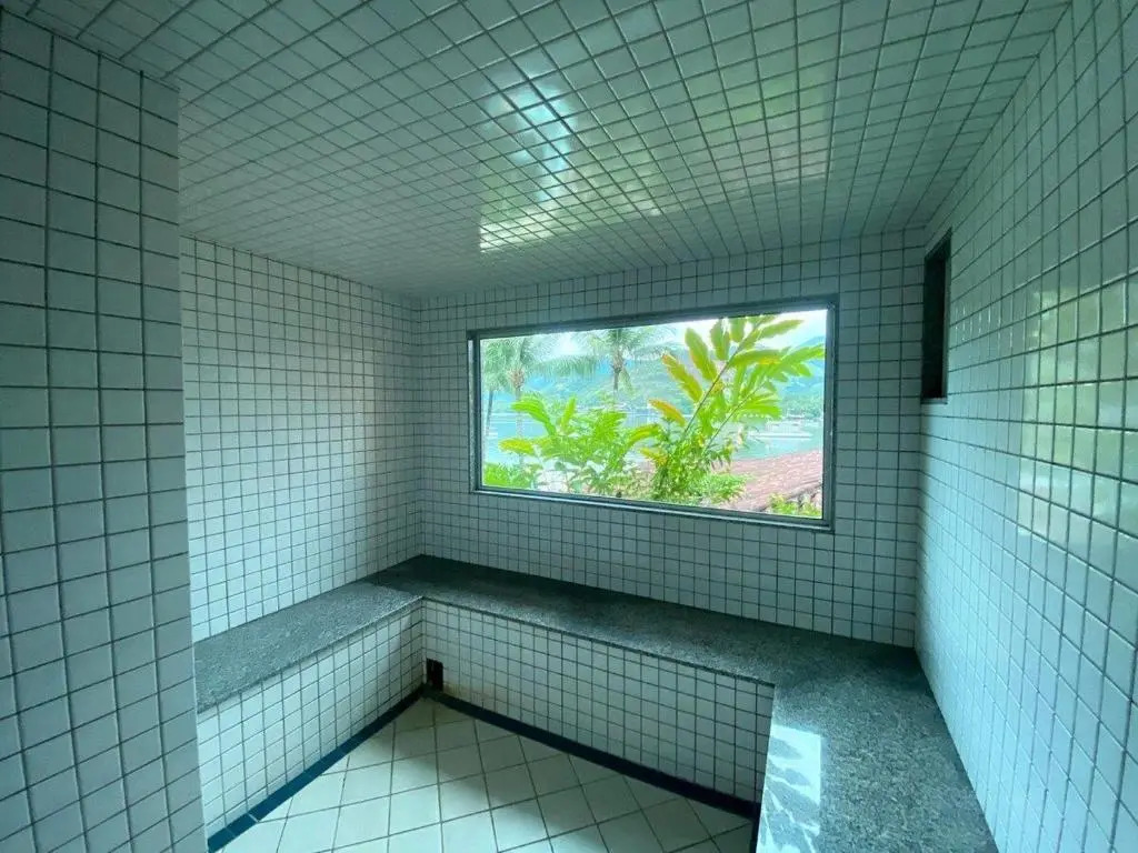 Condomínio com piscina, churrasqueira, sauna e MARINA P LANCHA - WiFi 200Mbps - 1qt e sala com 2 ar condicionados