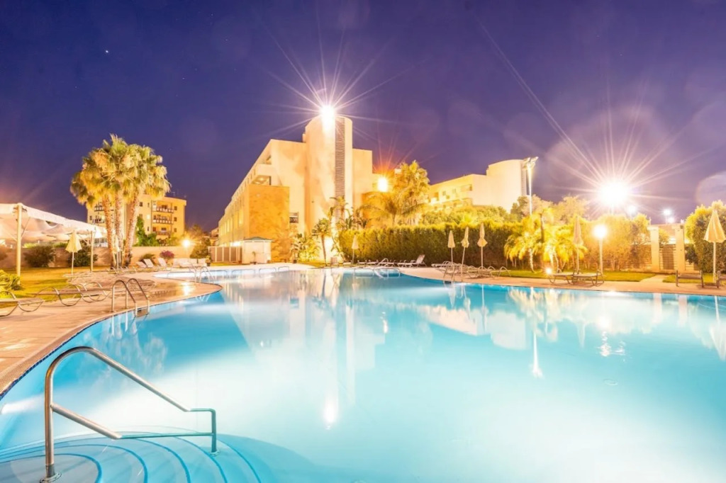 Capo Peloro Hotel