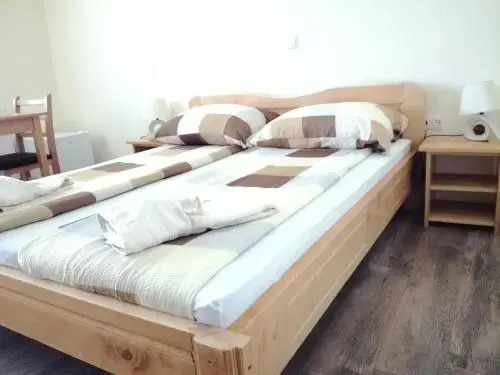 Rooms Ana