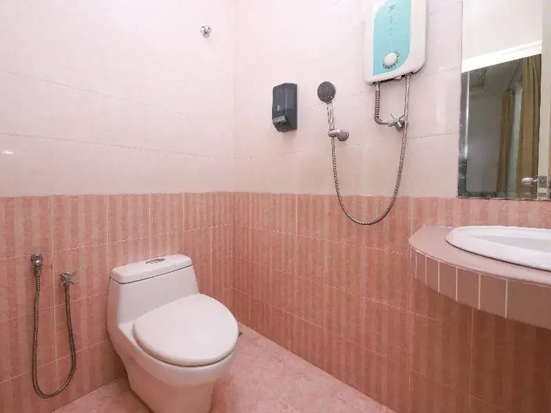 OYO 89705 Nexus Hotel