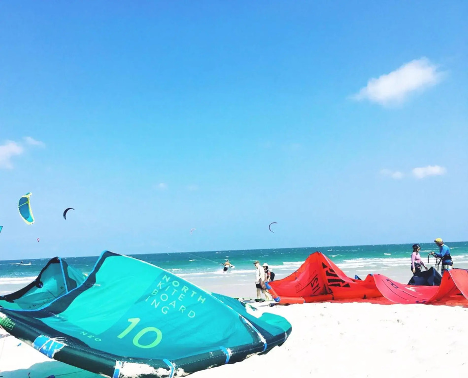New Apartment Nearby Beach