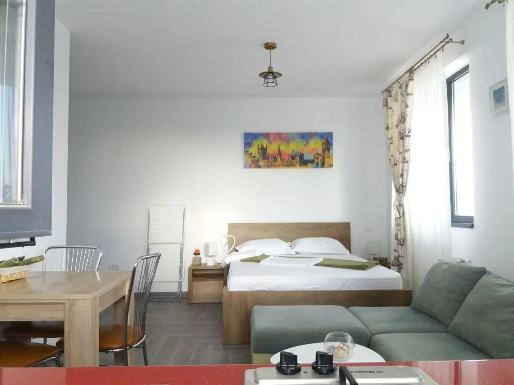 Bucuria Studios Mamaia Nord