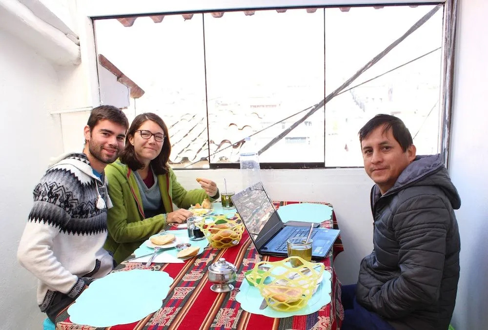 Apart y Hostal "El Puma"