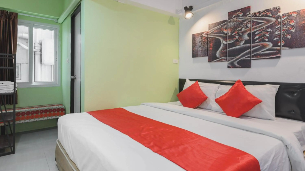 Khaosan Art Hotel