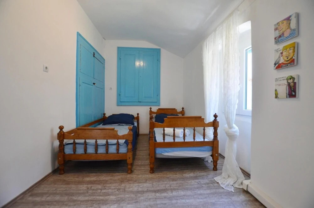 Blu Svalba Three Bedroom