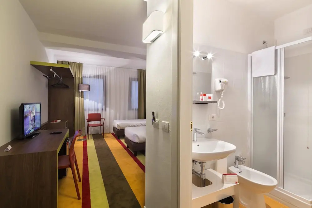 UNAWAY Hotel Fabro