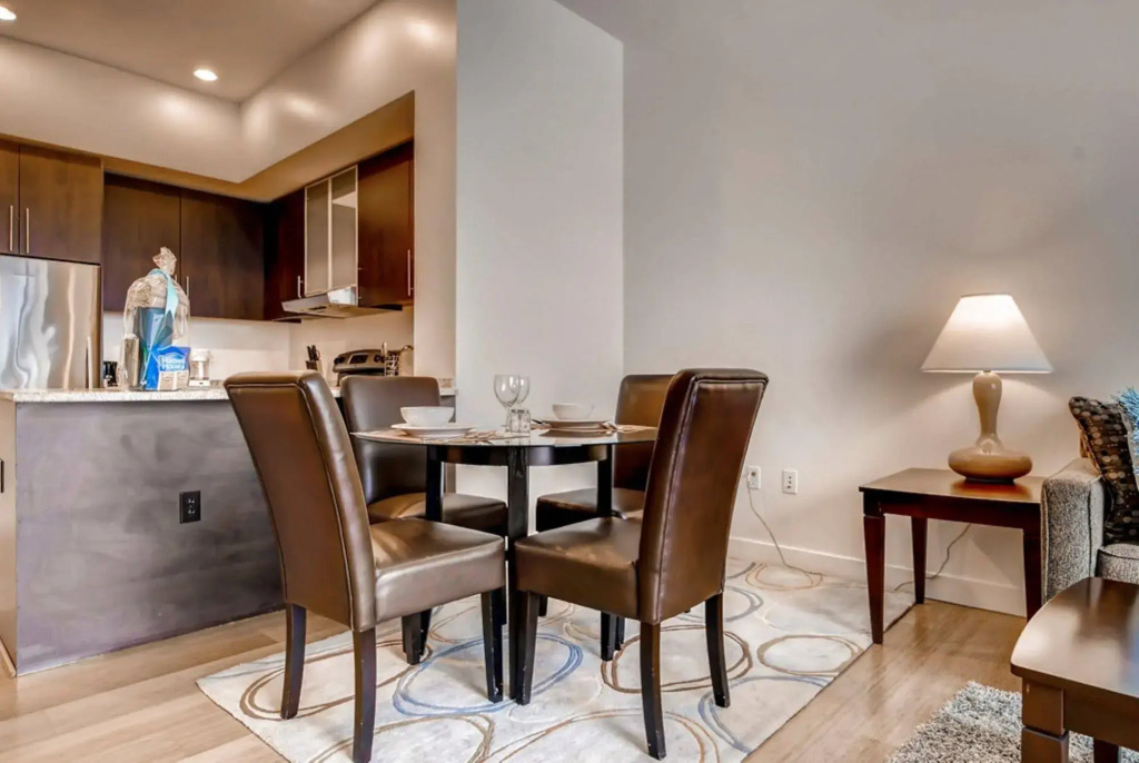 Global Luxury Suites at Kenmore Square