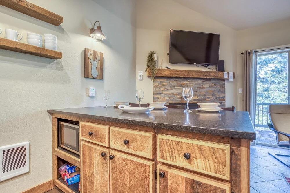 Ski House 223