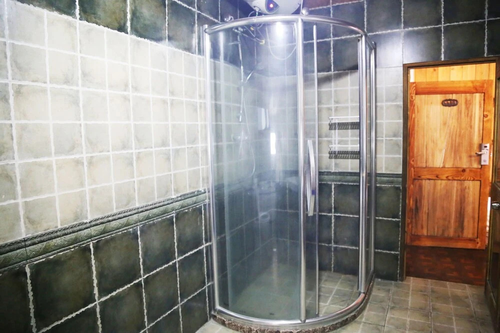 Tranquil Retreat Songguo Party Resort