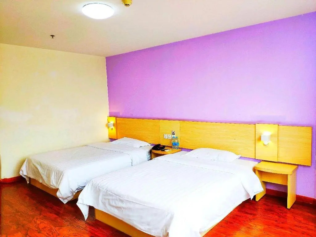 7Days Inn ChengDu RenShou Shuyuan Road Haochi Street