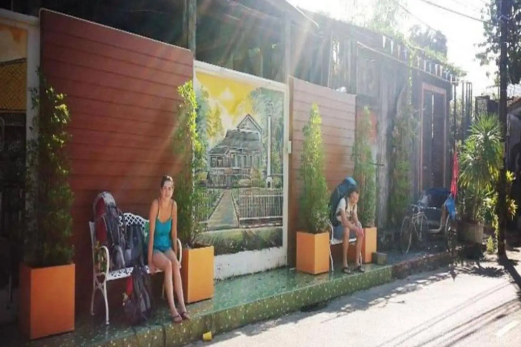 Artists Place Trat