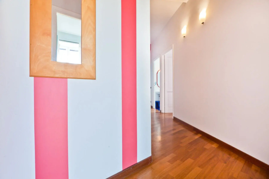 Paola Guest House