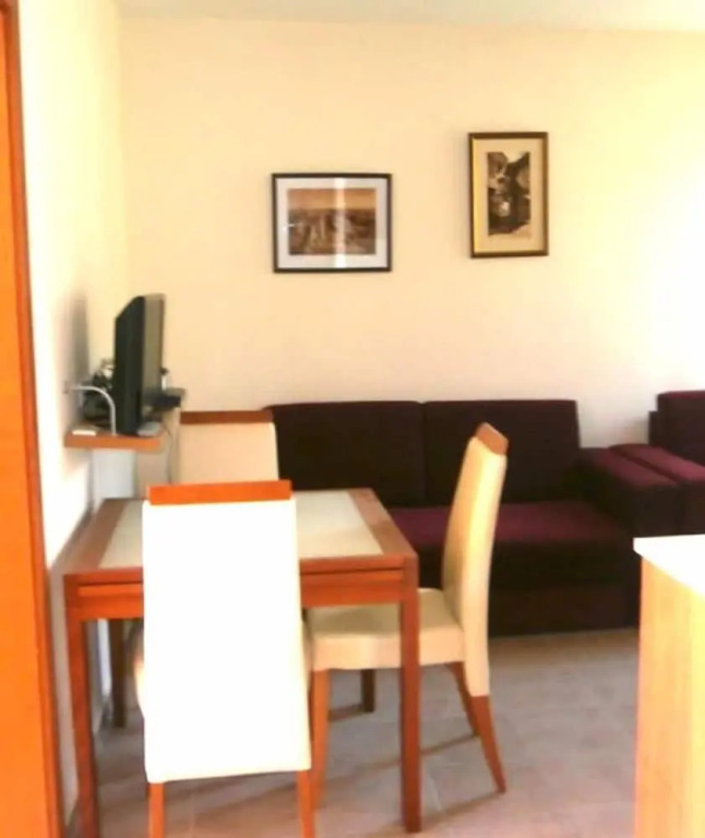 Beautiful 2-bed Apartment in Sveti Vlas
