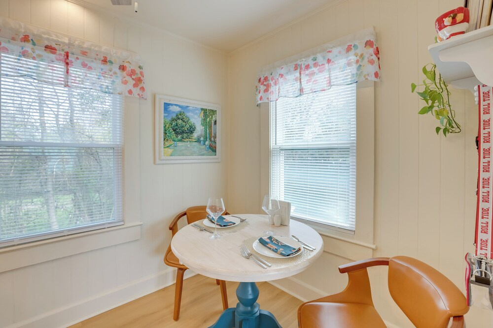 2 Mi to Bryant-denny Stadium! Pet-friendly Home