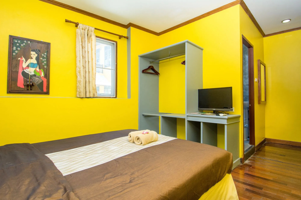 Central Guesthouse