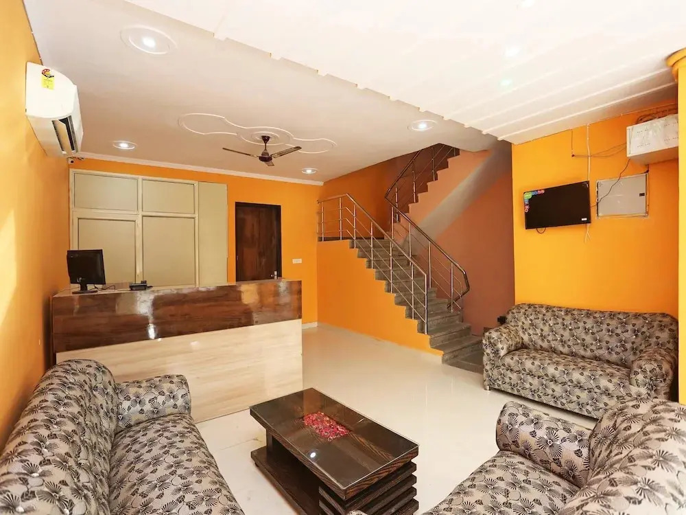 Rose Residency by OYO