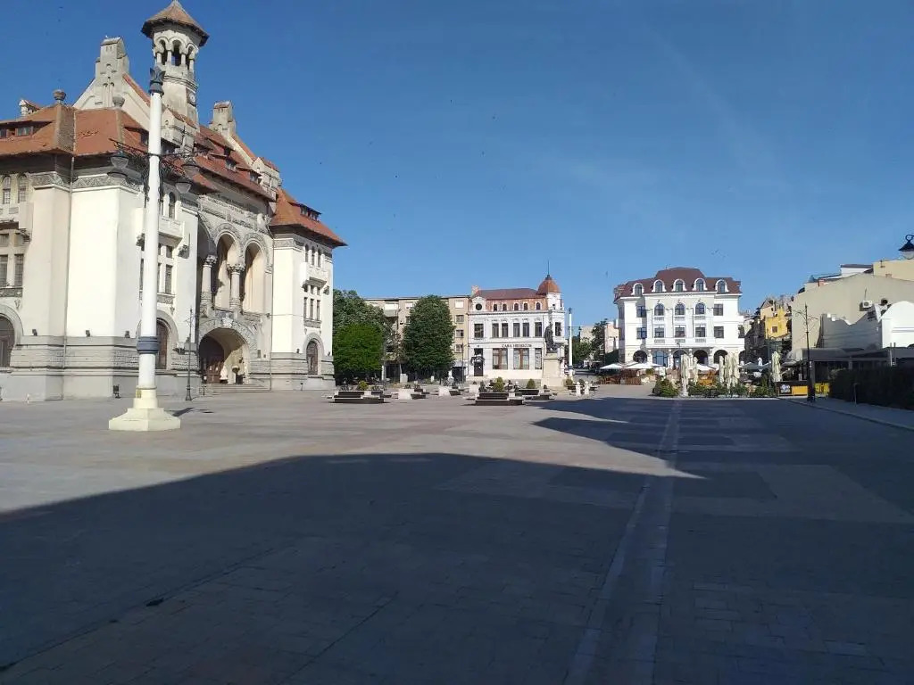 Apartament Promenada, 3 camere, max 6 persoane, locatie ideala, 10 min de mers pana la plaja