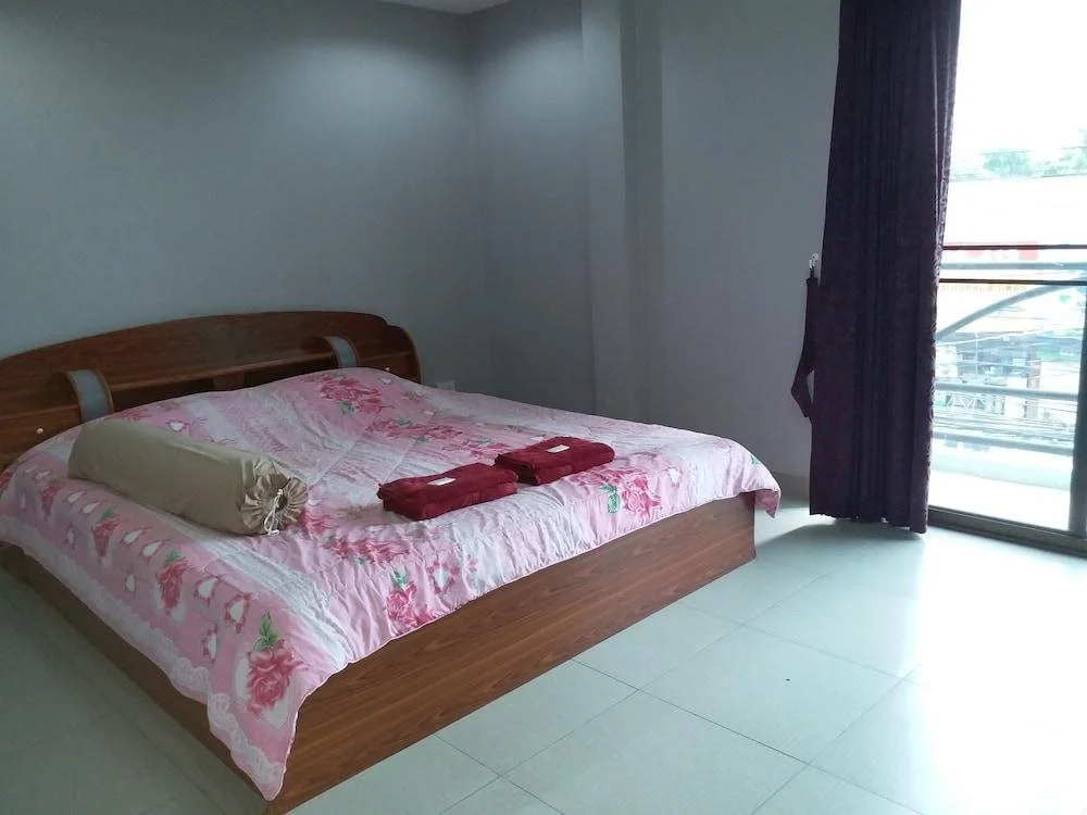 Tiger Bar & Guesthouse