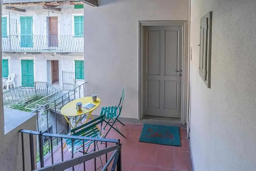 L Arco appartamento centro storico Orta SGiulio