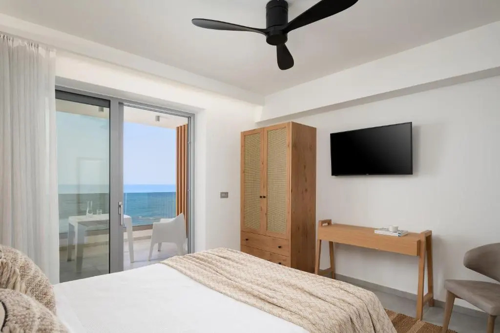 Hermes Grand Luxury Beachfront Villa & Spa, By ThinkVilla