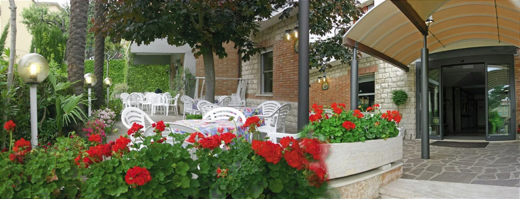Hotel Iris
