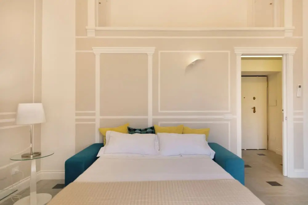 YourHome - Royal Blue Suite