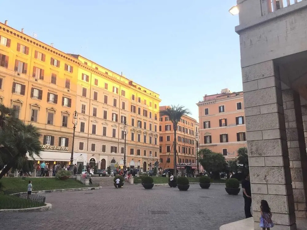 L'Opera Apartments