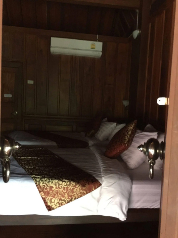 Wooden Charming Boutique Hotel