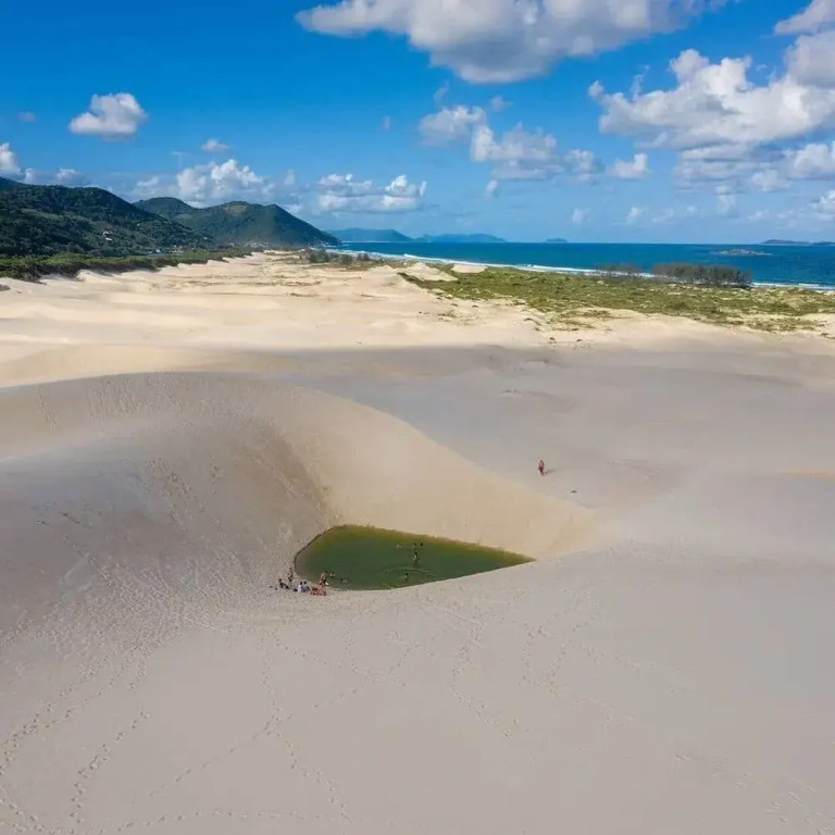 Contêiner Exclusivo - Praia da Gamboa