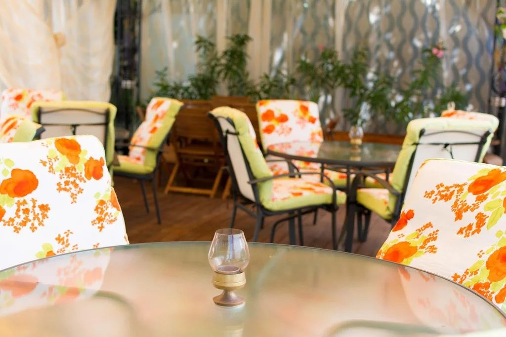 Hotel Debi