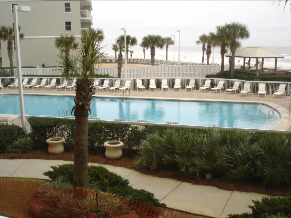 Seaside Beach & Racquet Club 4208