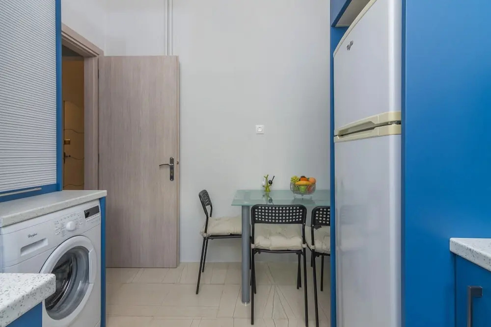 Adorable 2 Bedrooms Apartment in Athens