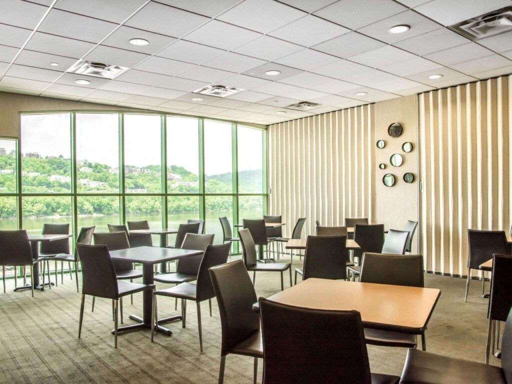 Comfort Suites Newport