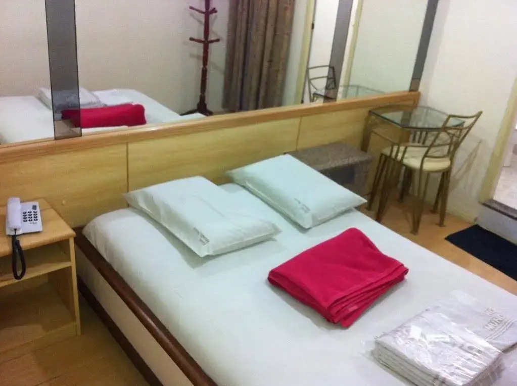 Girassol Carioca Hostel e Hotel
