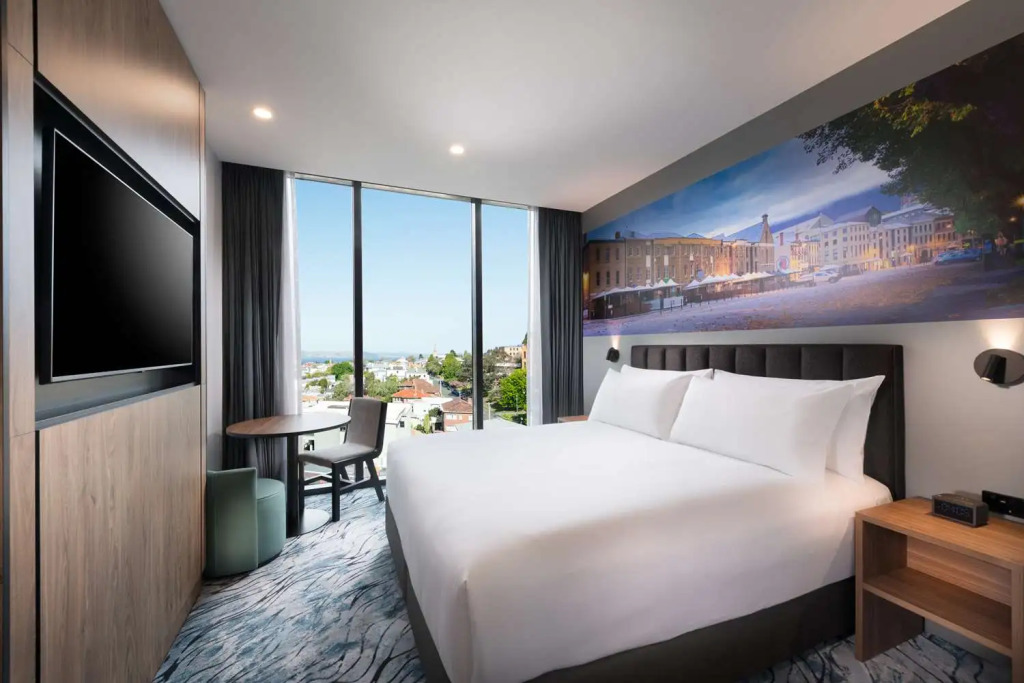 DoubleTree by Hilton Hobart