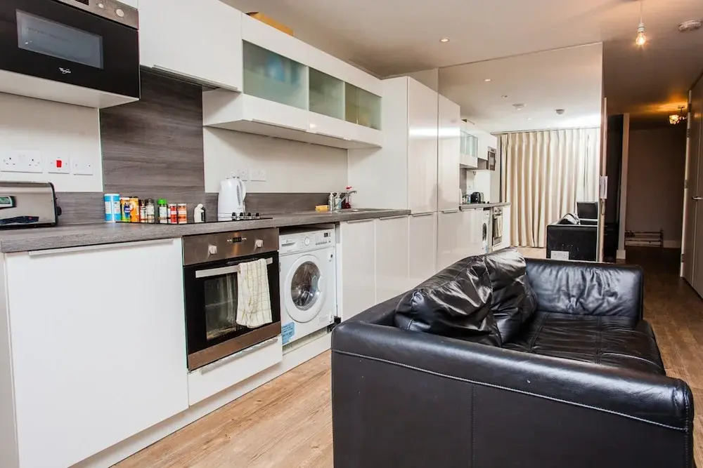 New Ground Floor 1 Bedroom Apartment Near Greenwich