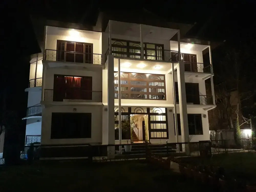 Premier Pahalgam