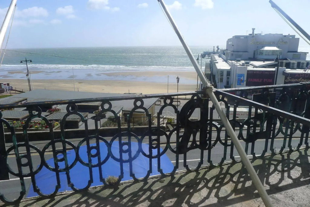 Royal Pier