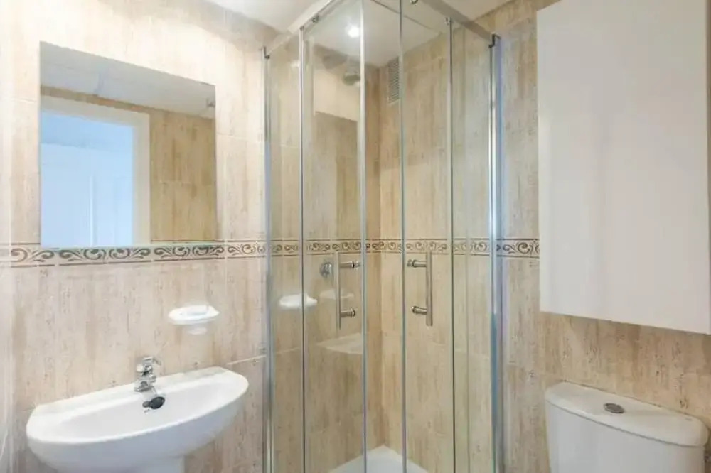 Lovely 2-bed Apartment in Marina de la Duquesa