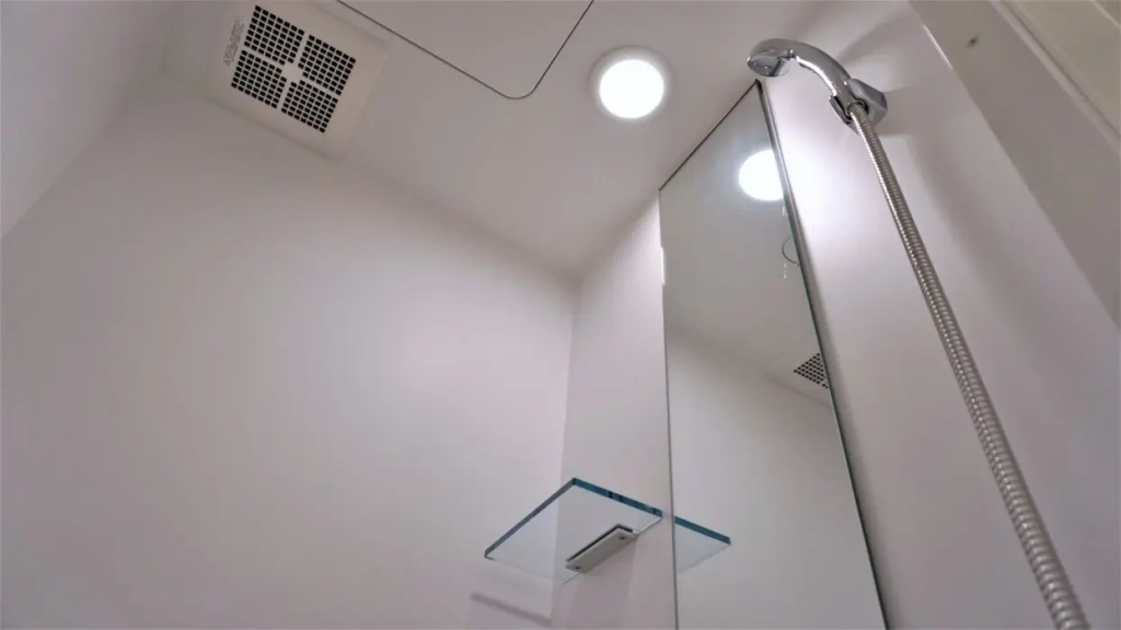 Acro Capsule Hotel Namba Dotonbori