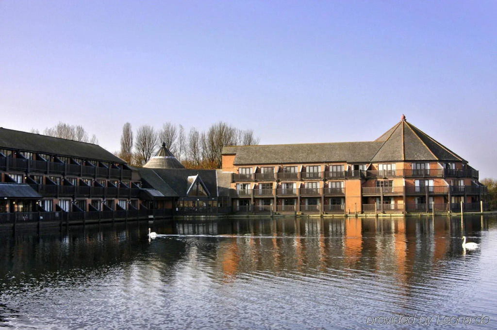 Reading Lake