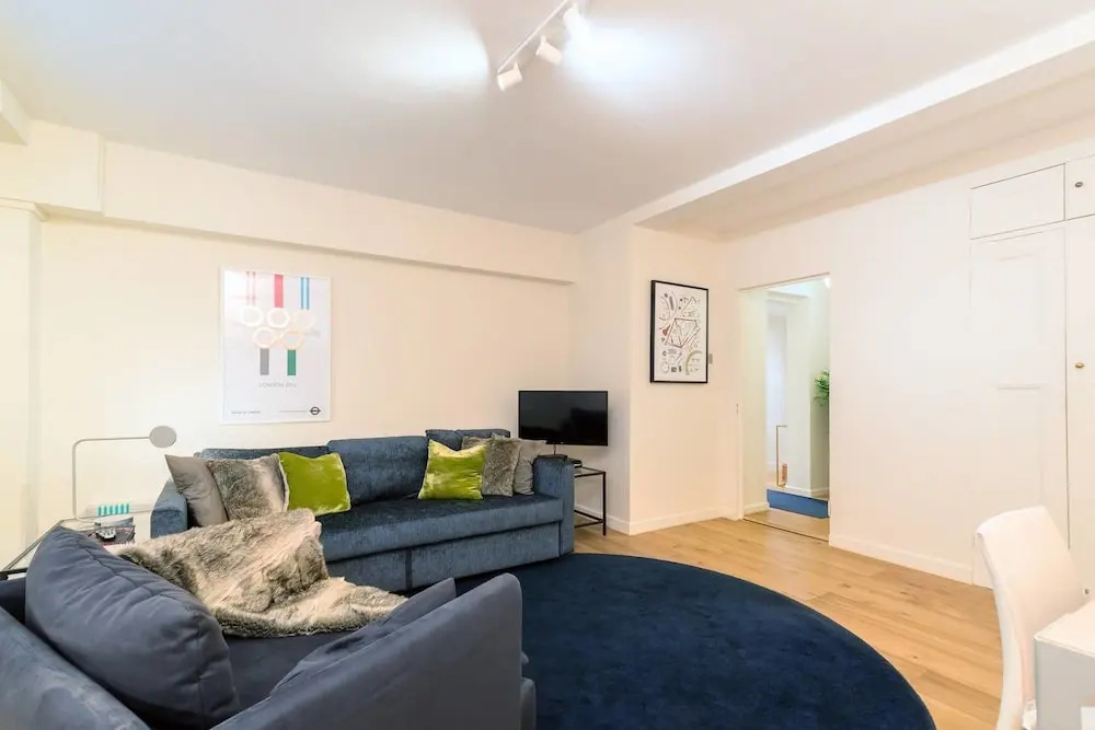 Beautiful 1 bed Garden Flat, 10 Mins to St Paul's!