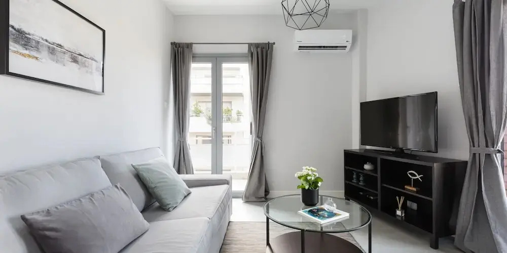 UPSTREET Minimal 2BD Apt-Lycabettus view