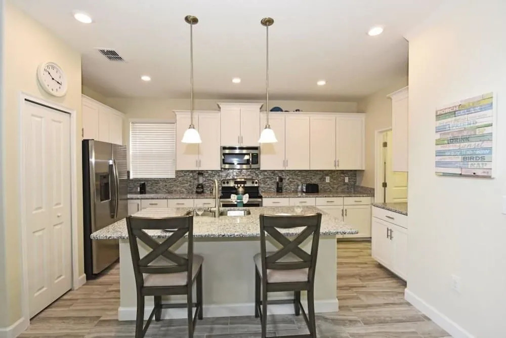 5488 Solterra House 5 Bedroom by Florida Star