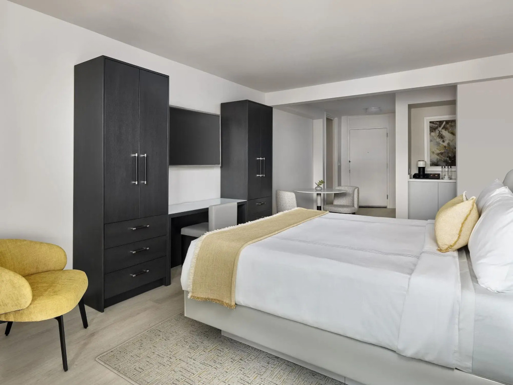 Отель One Washington Circle DC, Tapestry Collection by Hilton