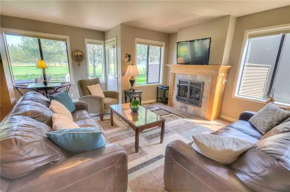 Eaglewood Condominium 16